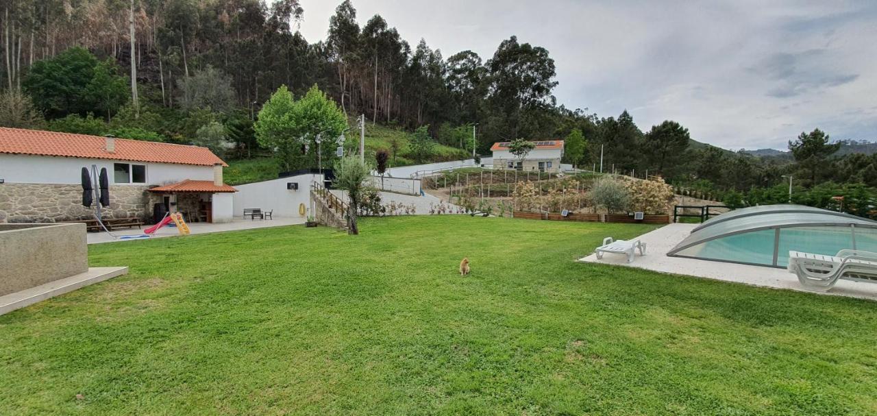 Quinta Da Tormenta -14 Pessoas- Cabeceiras De Basto 2 Casas E Piscina Privada Villa Buitenkant foto